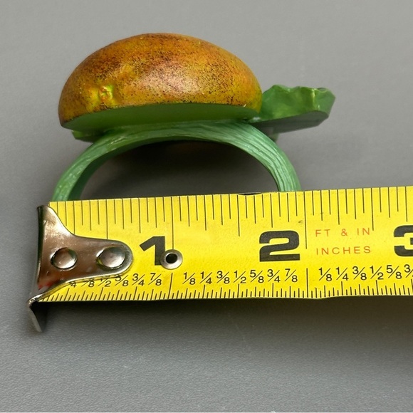 Set of 4 Green Pears Napkin Rings - Picture 7 of 8